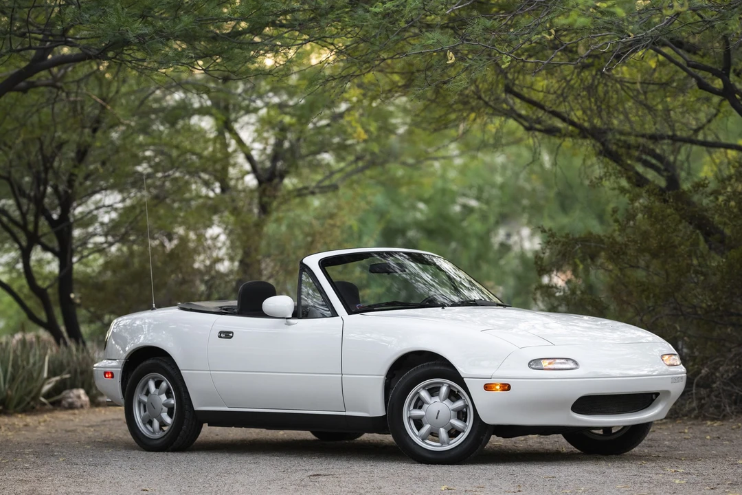 1990 Mazda NA MX-5 Miata - Image 3 of 31