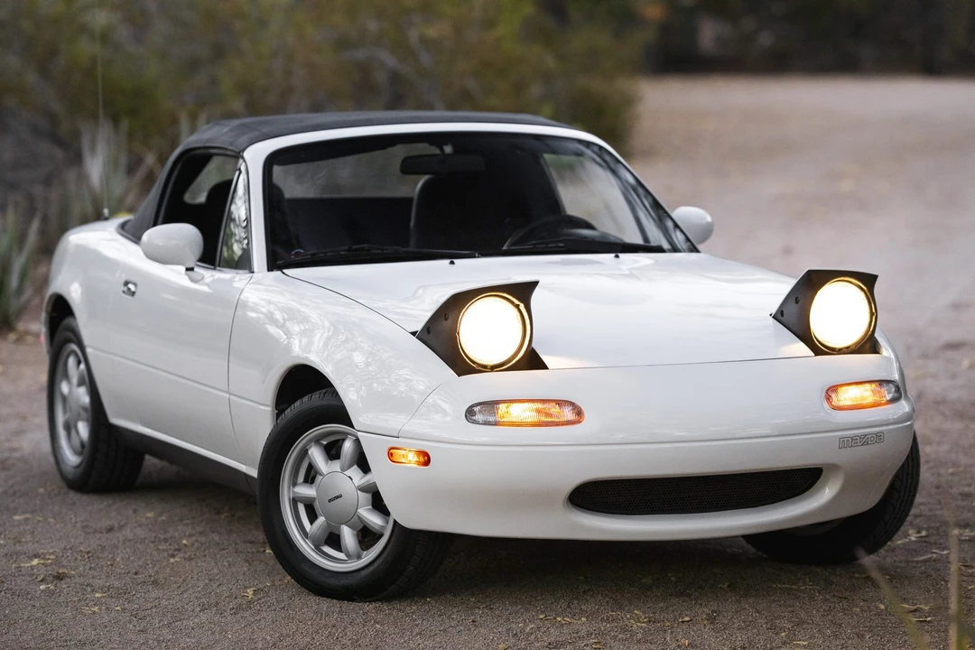 1990 Mazda NA MX-5 Miata - Image 22 of 31