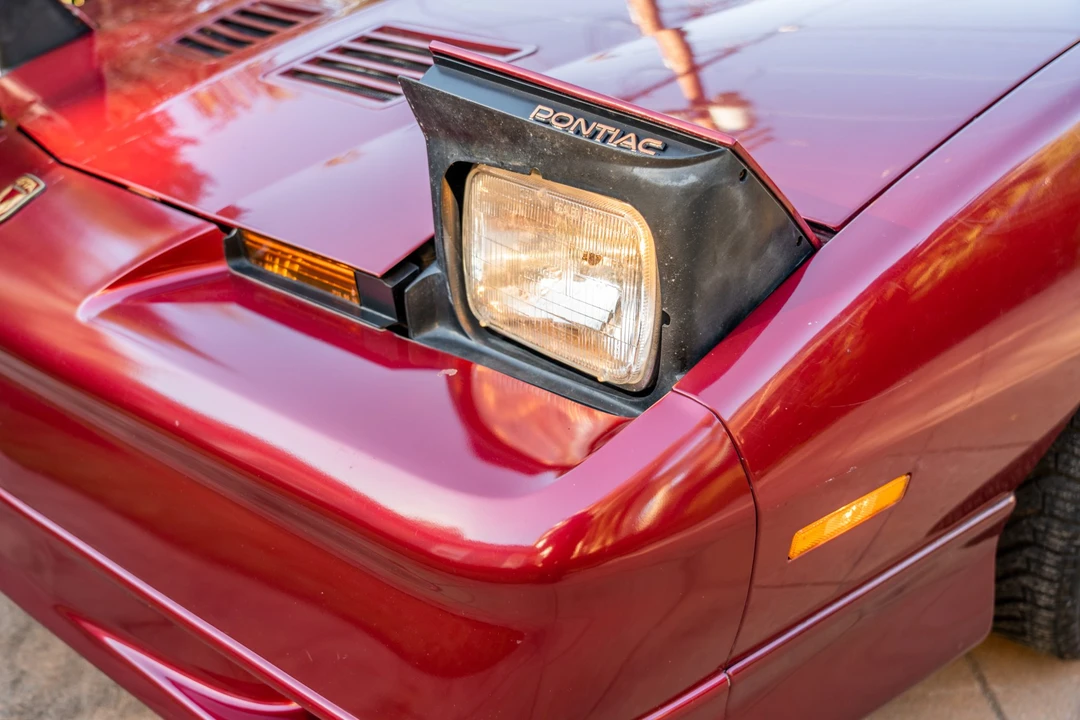 1990 Pontiac Firebird Trans Am 3rd Gen - Image 22 of 31