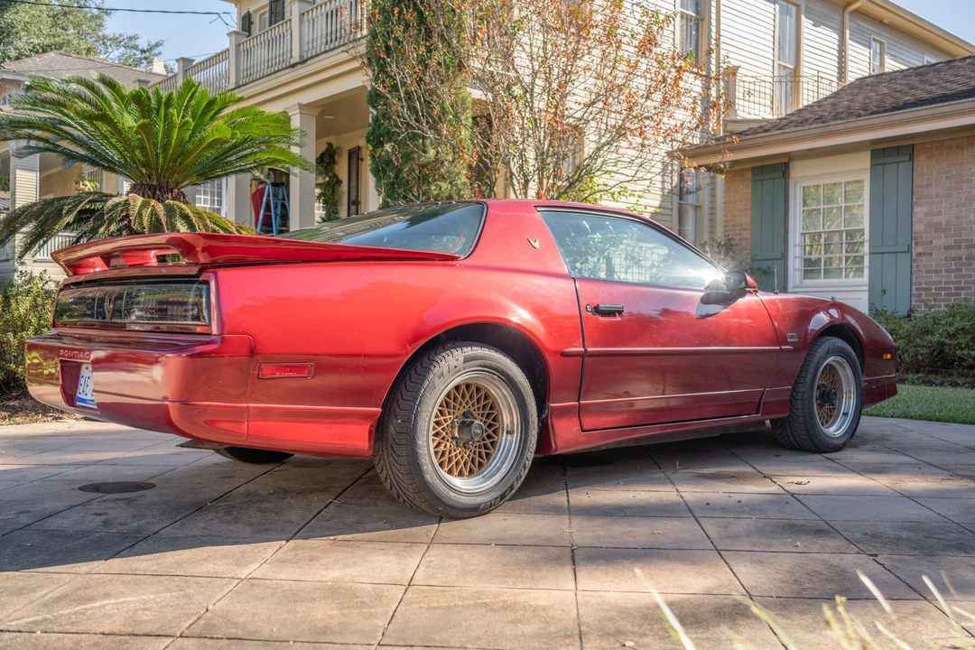1990 Pontiac Firebird Trans Am 3rd Gen - Image 6 of 31
