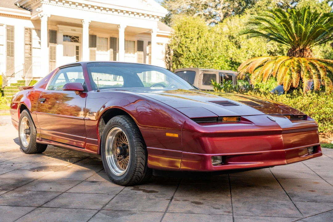 1990 Pontiac Firebird Trans Am 3rd Gen - Image 3 of 31