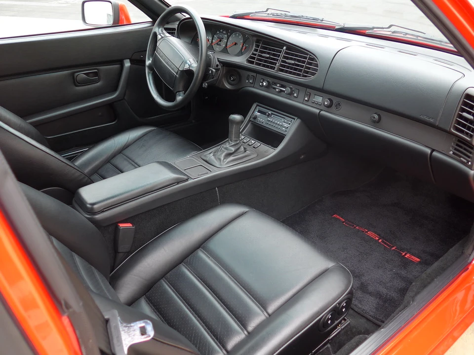 1990 Porsche 944 S2 - Image 15 of 29