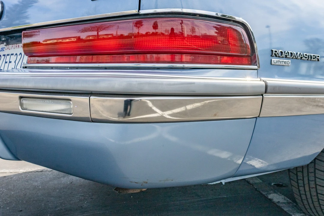 1992 Buick Roadmaster - Image 16 of 31