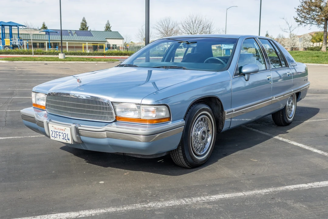 1992 Buick Roadmaster - Image 7 of 31