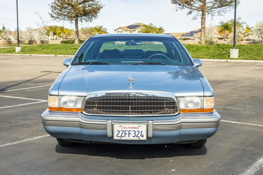 1992 Buick Roadmaster - Image 8 of 31