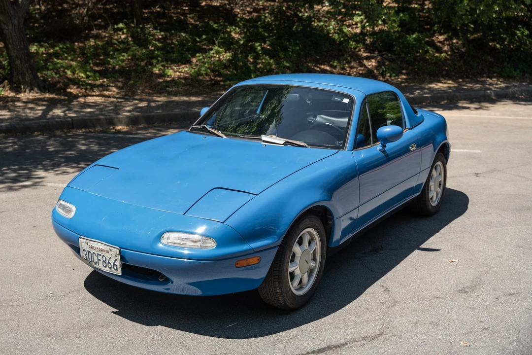 1992 Mazda NA MX-5 Miata - Image 2 of 31