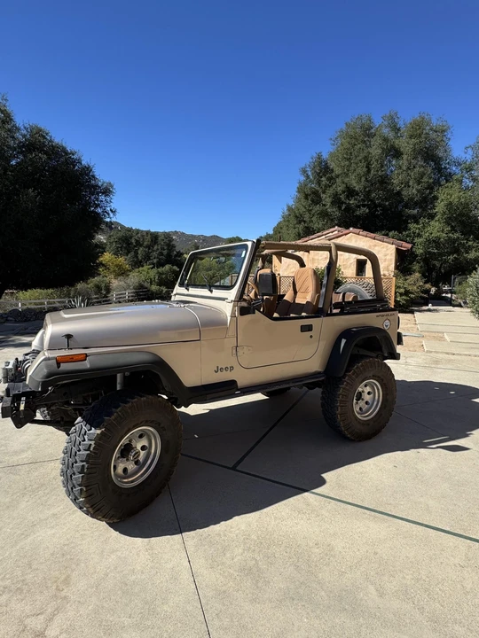 1994 Jeep YJ Wrangler - Image 4 of 31