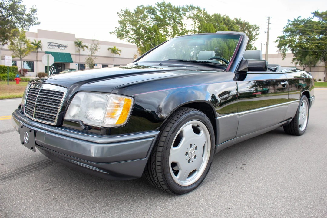1994 Mercedes-Benz W124 E-Class - Image 2 of 31