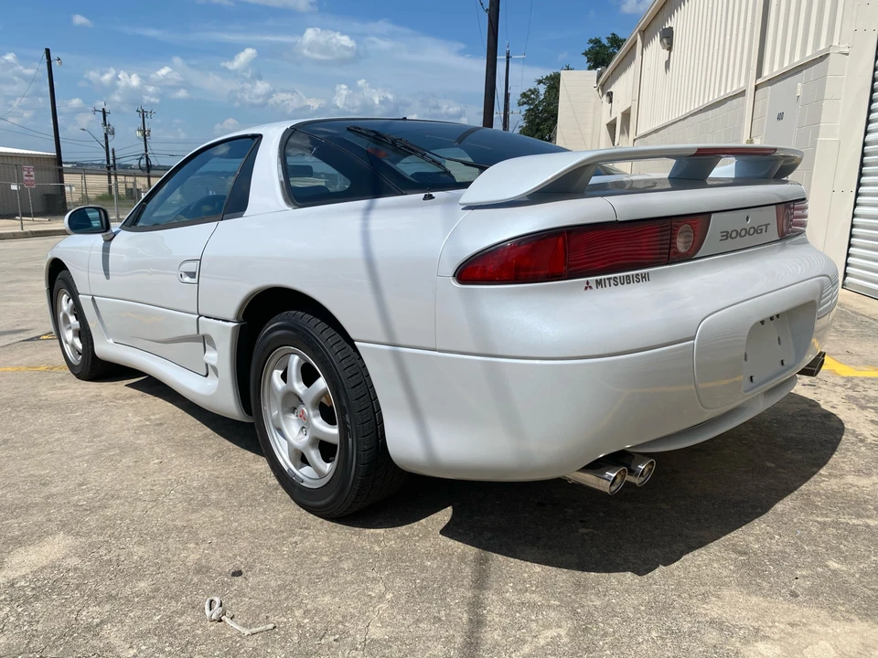 1994 Mitsubishi 3000GT Series 2 - Image 18 of 31