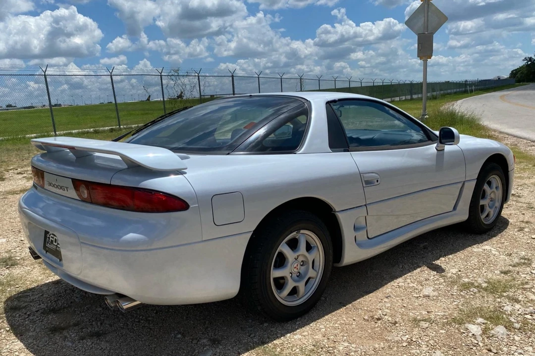 1994 Mitsubishi 3000GT Series 2 - Image 7 of 31