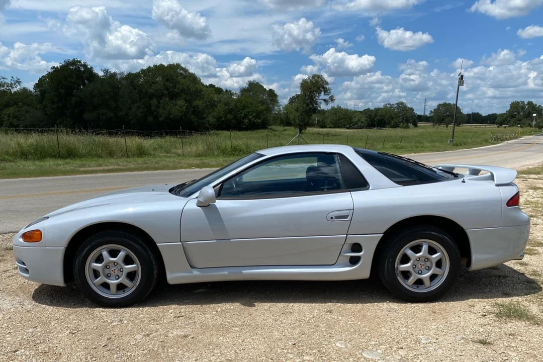 1994 Mitsubishi 3000GT Series 2 - Image 11 of 31