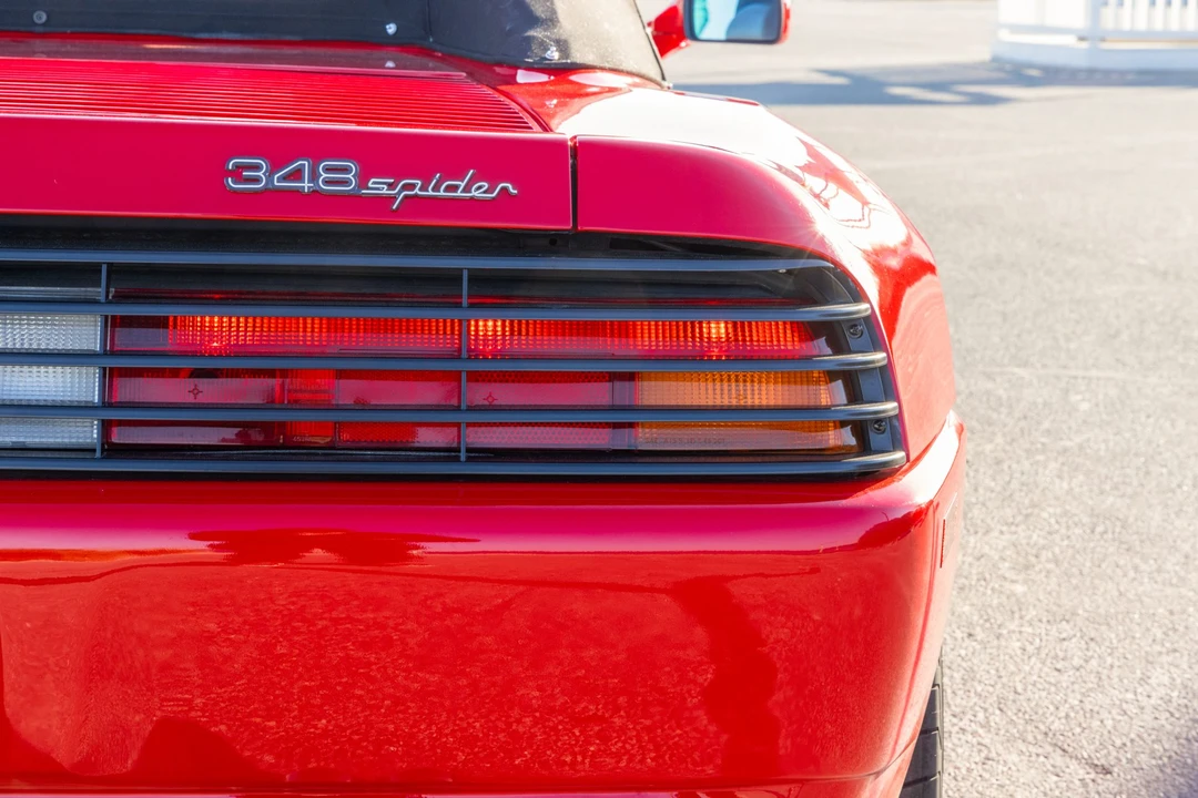 1995 Ferrari 348 Spider - Image 26 of 31