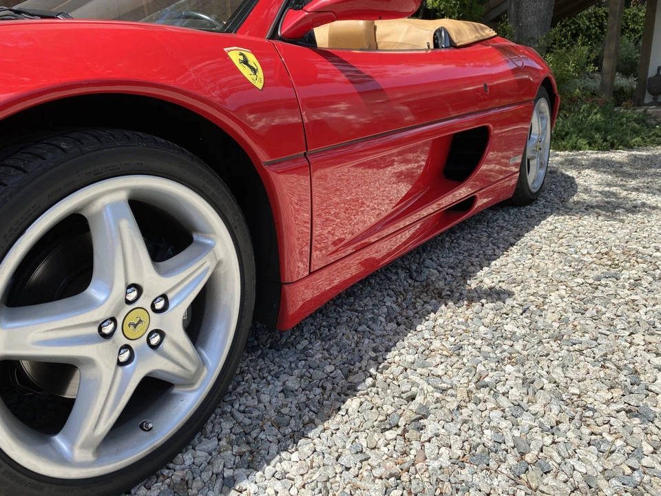 1995 Ferrari F355 Spider - Image 29 of 31