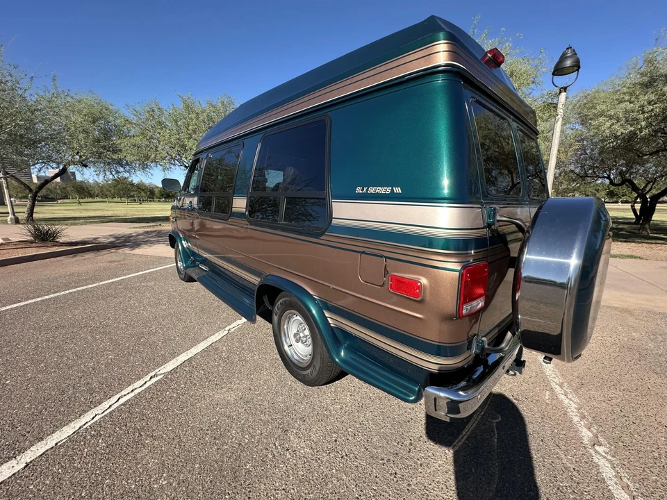 1995 GMC G-series Van - Image 17 of 31