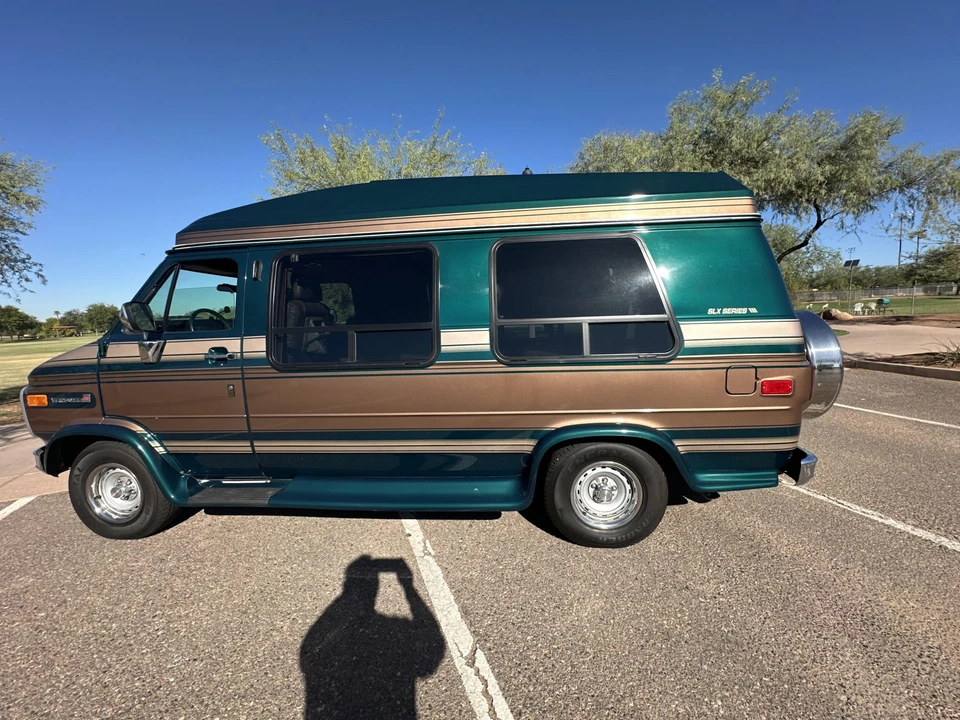 1995 GMC G-series Van - Image 11 of 31