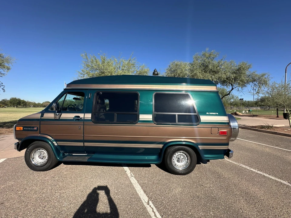 1995 GMC G-series Van - Image 12 of 31