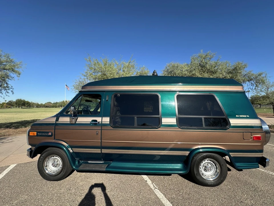 1995 GMC G-series Van - Image 13 of 31