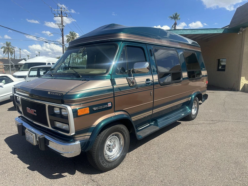 1995 GMC G-series Van - Image 5 of 31