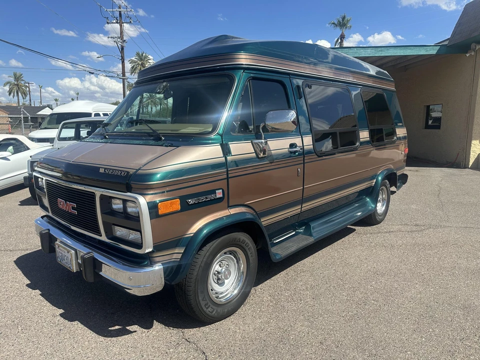 1995 GMC G-series Van - Image 4 of 31