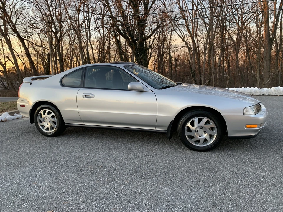 1995 Honda Prelude 4th Gen - Image 10 of 31