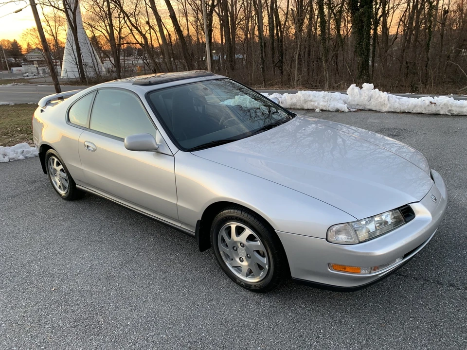 1995 Honda Prelude 4th Gen - Image 12 of 31
