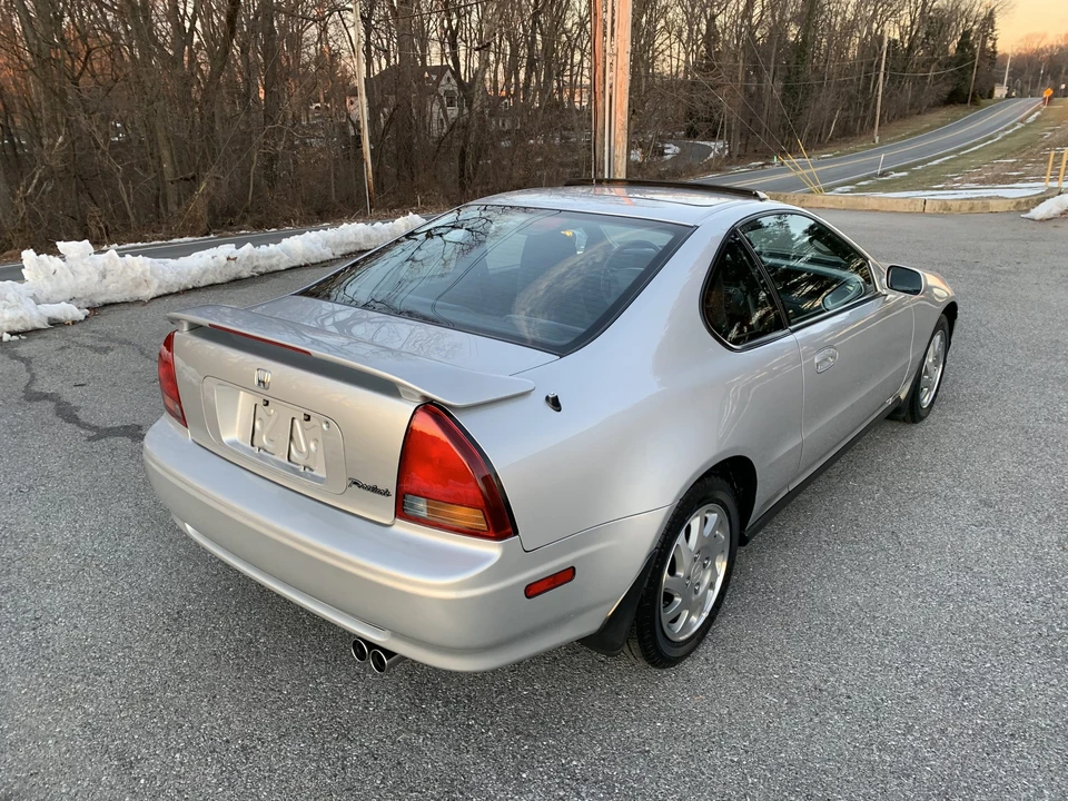 1995 Honda Prelude 4th Gen - Image 9 of 31