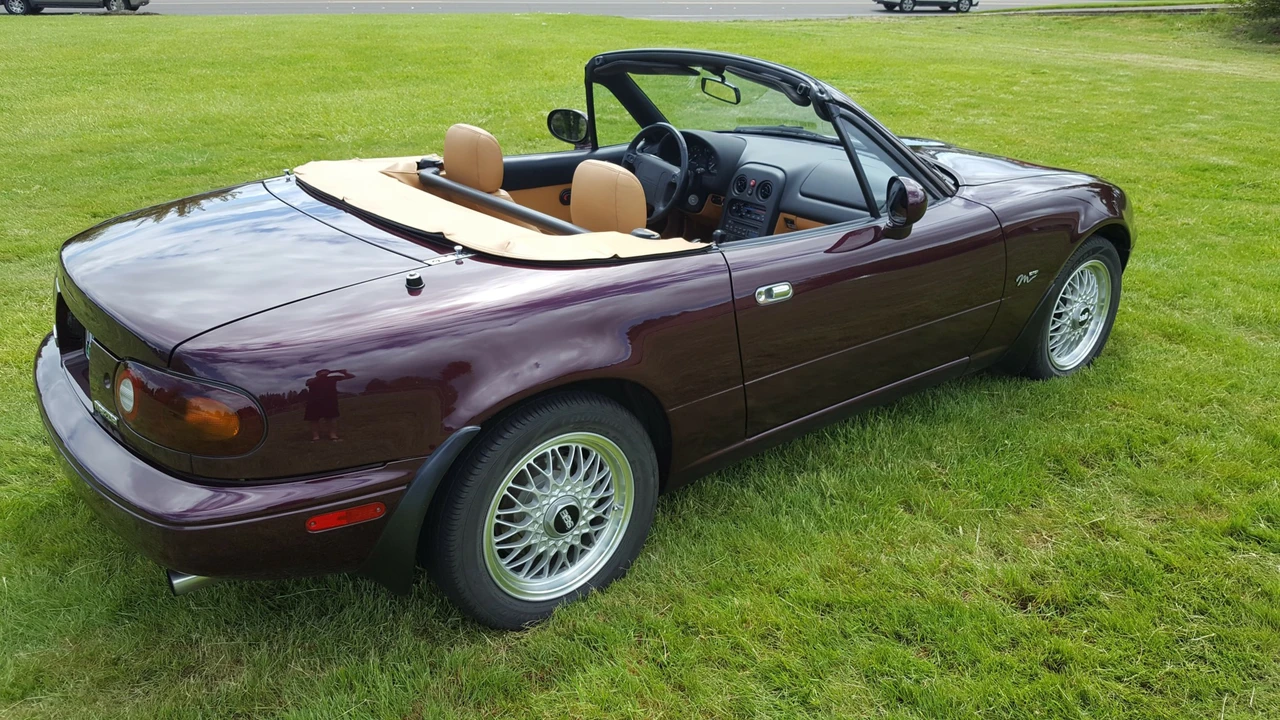 1995 Mazda NA MX-5 Miata - Image 3 of 31