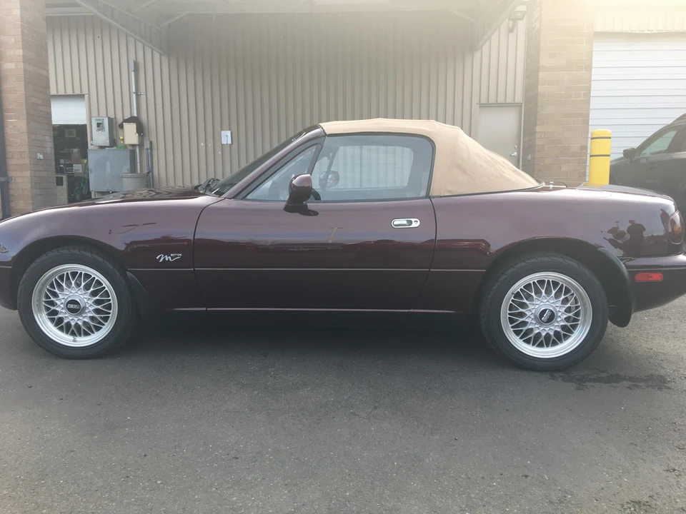 1995 Mazda NA MX-5 Miata - Image 14 of 31