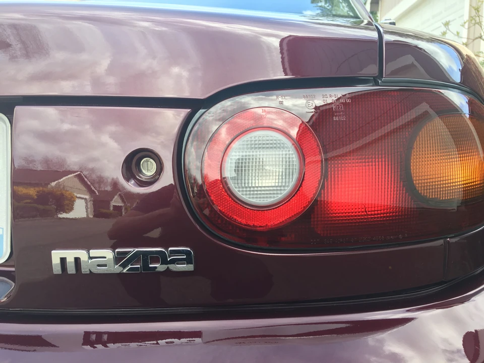 1995 Mazda NA MX-5 Miata - Image 26 of 31