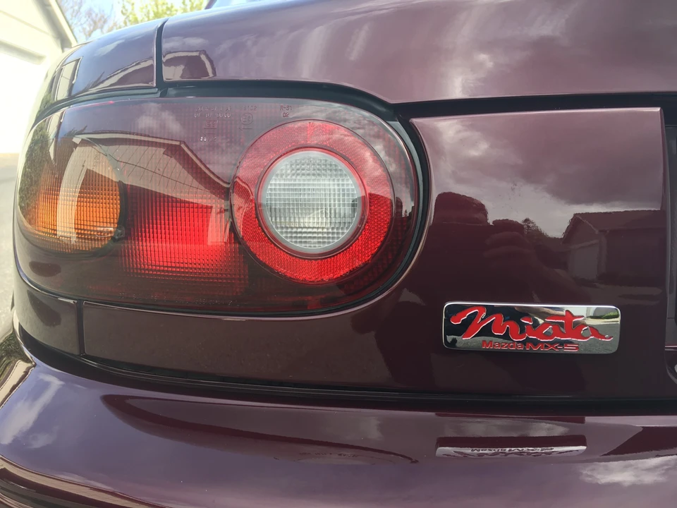 1995 Mazda NA MX-5 Miata - Image 27 of 31