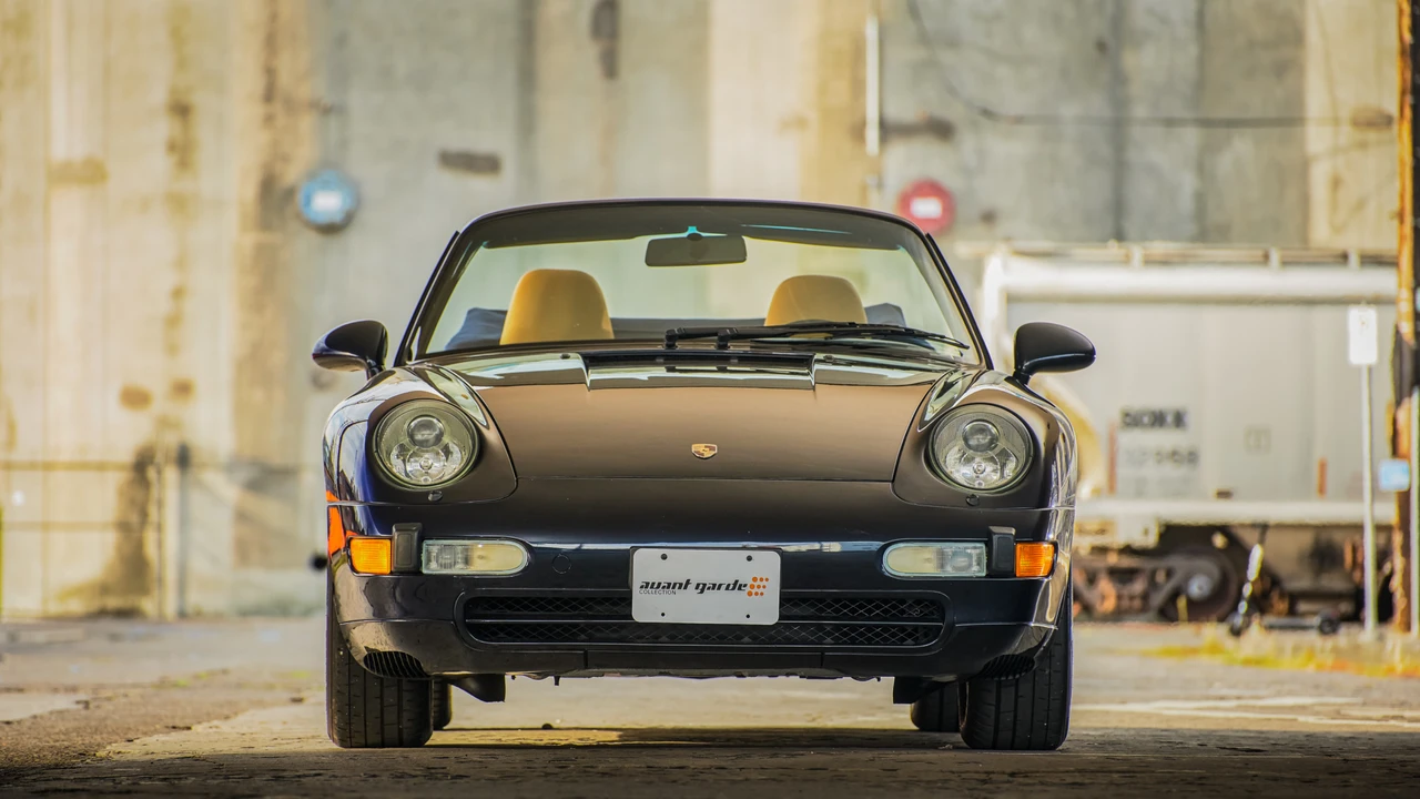 1995 Porsche 993 Carrera - Image 9 of 31