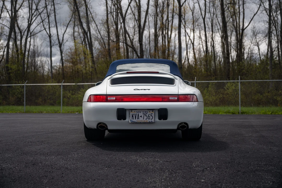 1995 Porsche 993 Carrera - Image 9 of 31