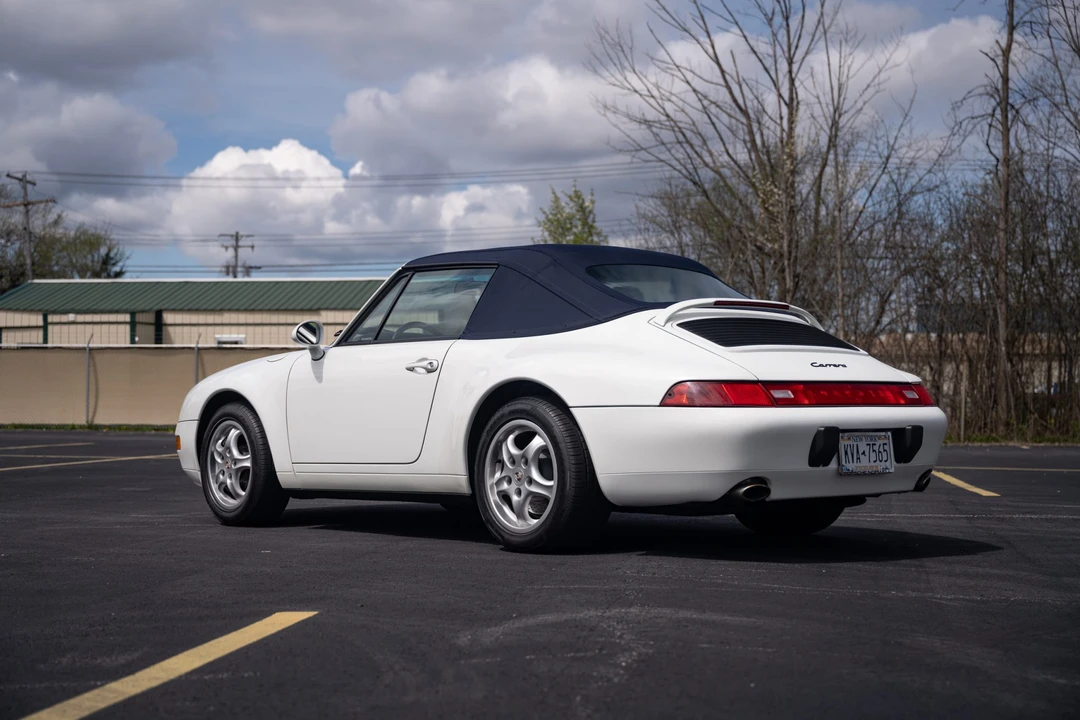 1995 Porsche 993 Carrera - Image 6 of 31