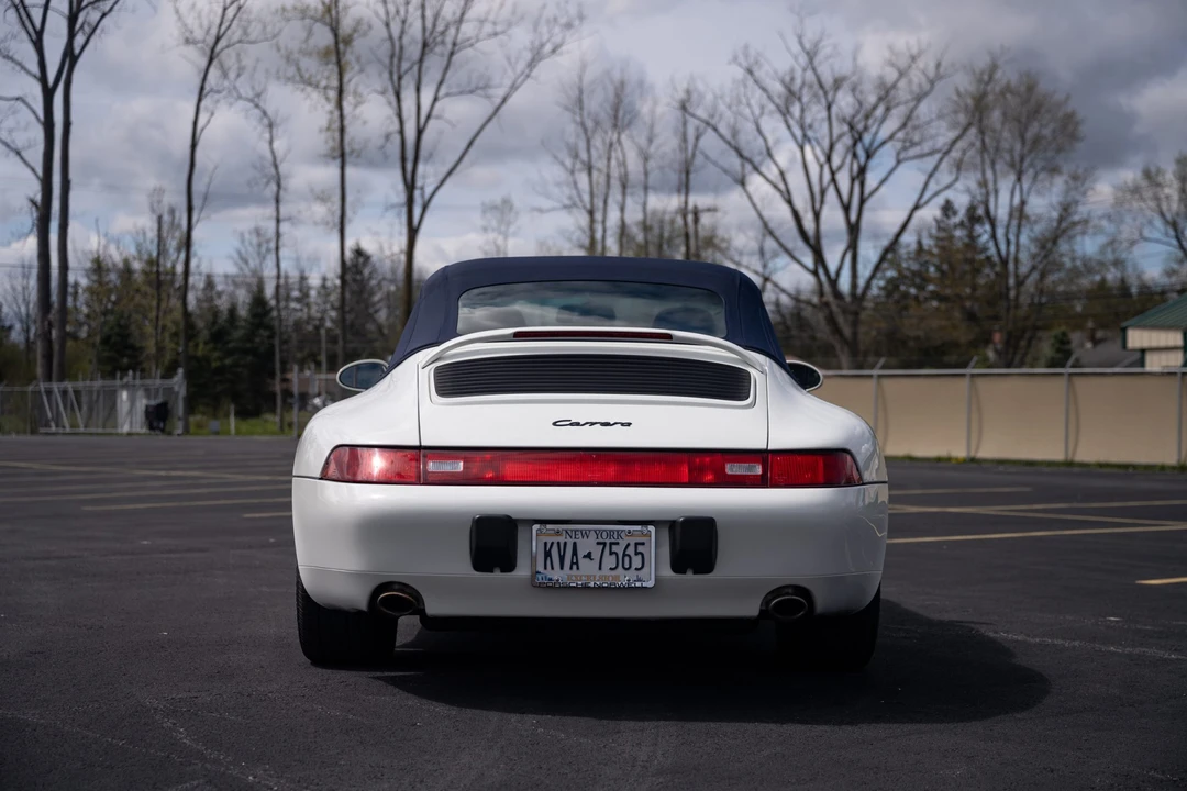 1995 Porsche 993 Carrera - Image 8 of 31
