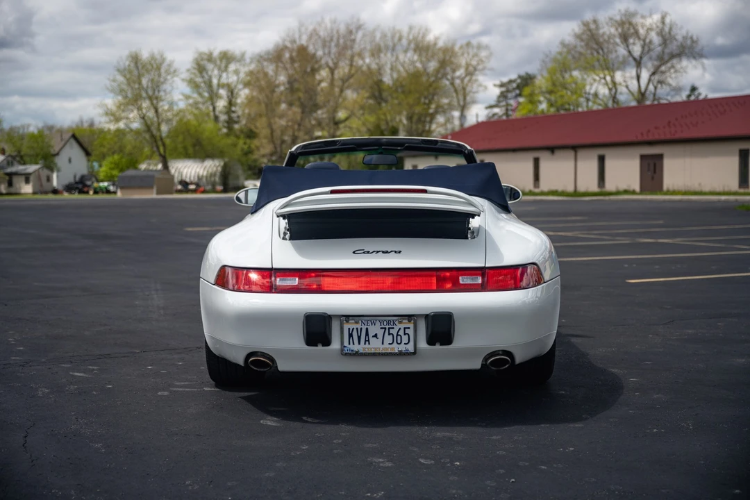 1995 Porsche 993 Carrera - Image 22 of 31