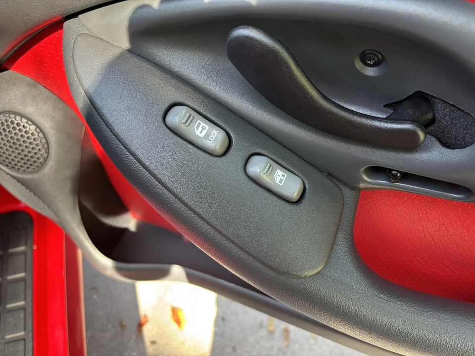 1996 Pontiac Firebird Trans Am 4th Gen - Image 26 of 31