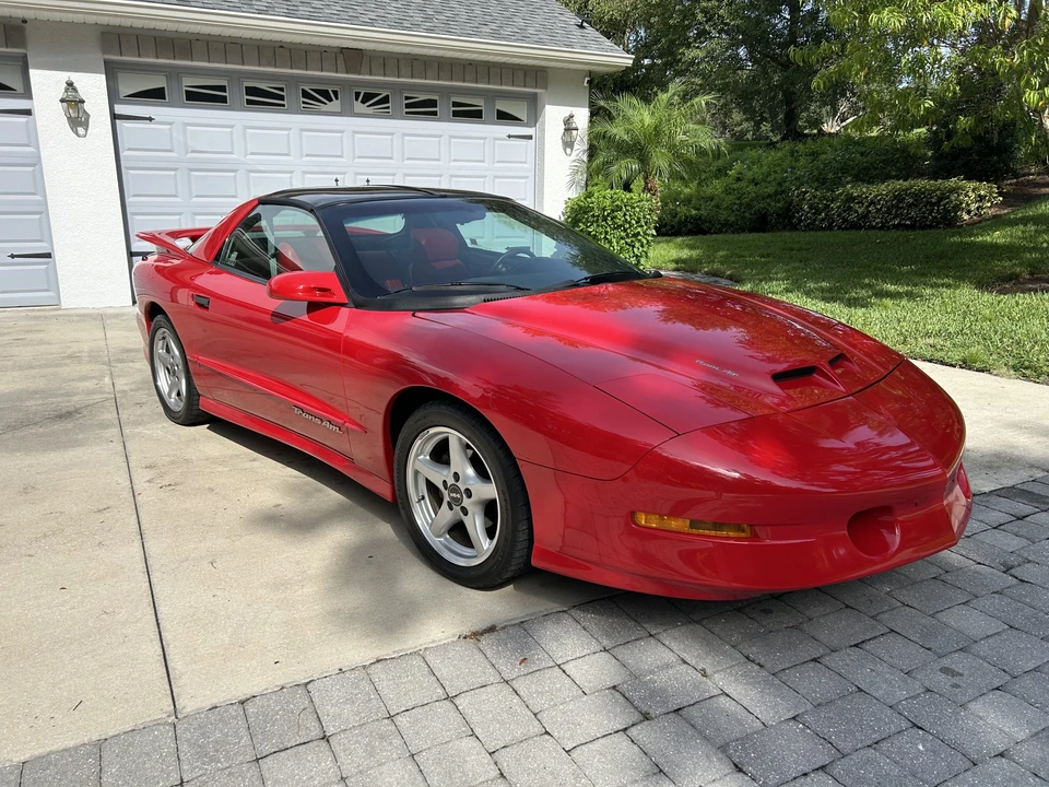 1996 Pontiac Firebird Trans Am 4th Gen - Image 2 of 31