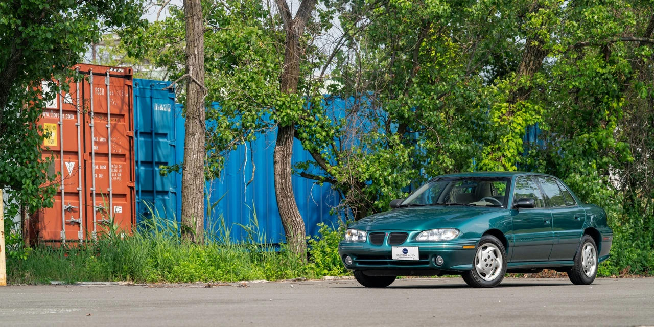 1996 Pontiac Grand Am - Image 2 of 31