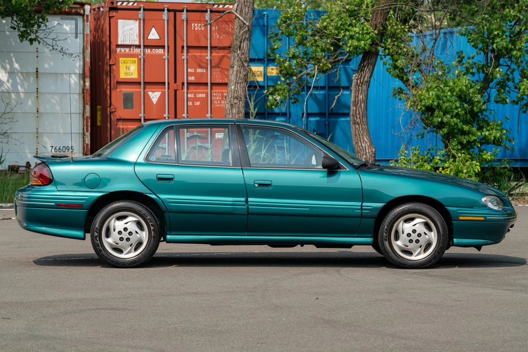 1996 Pontiac Grand Am - Image 17 of 31