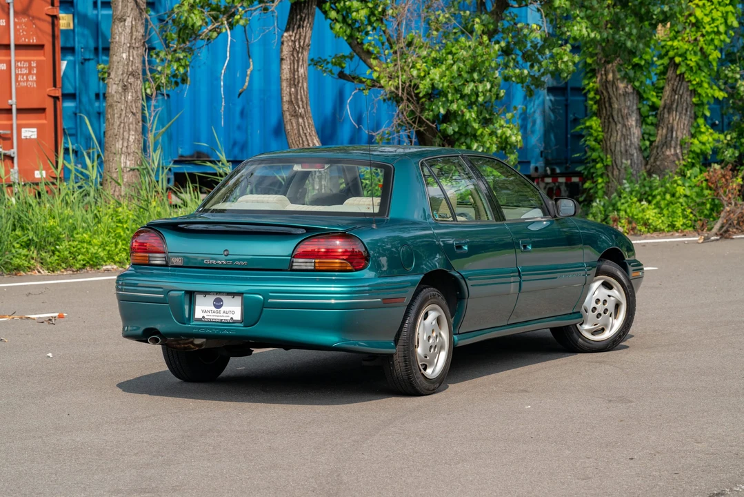 1996 Pontiac Grand Am - Image 15 of 31