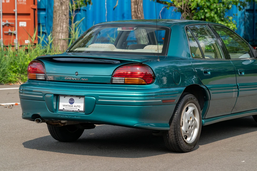 1996 Pontiac Grand Am - Image 26 of 31