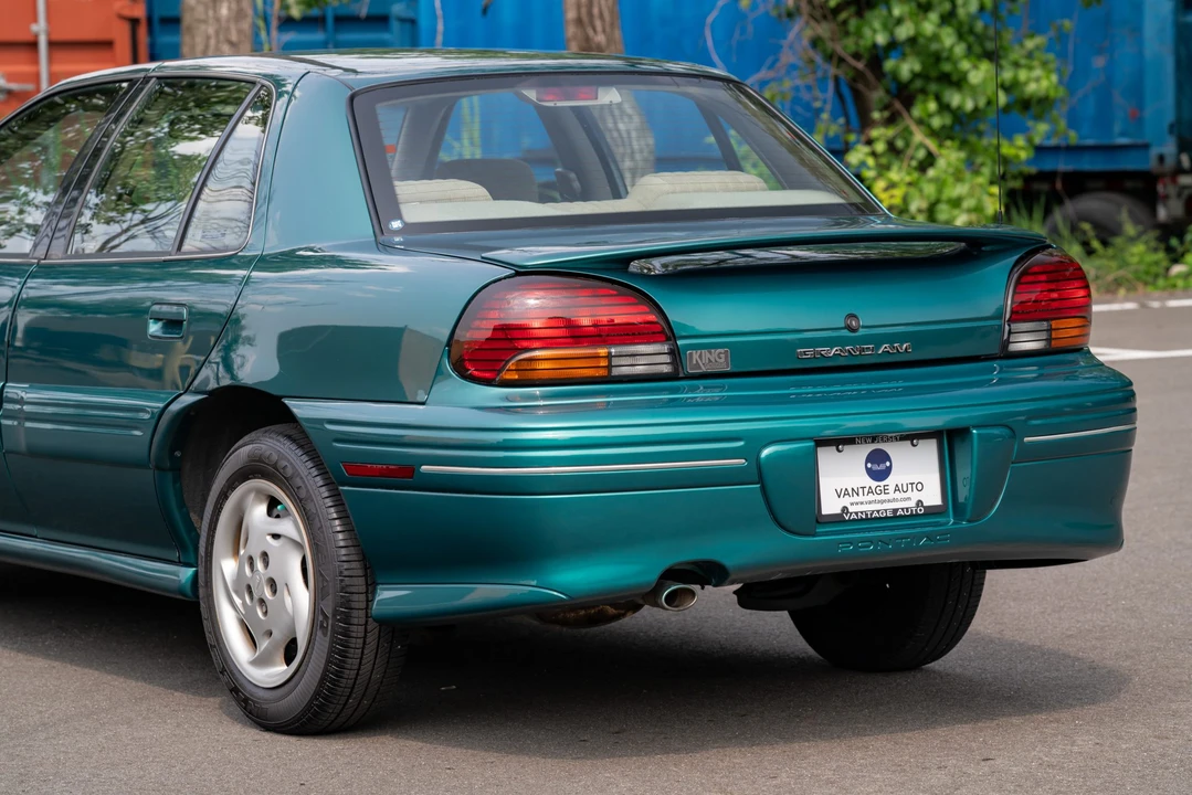 1996 Pontiac Grand Am - Image 25 of 31
