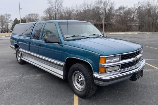 1997 Chevrolet C2500 HD Silverado Extended Cab