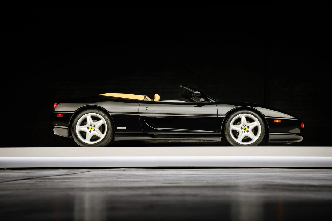 1997 Ferrari F355 Spider - Image 18 of 31