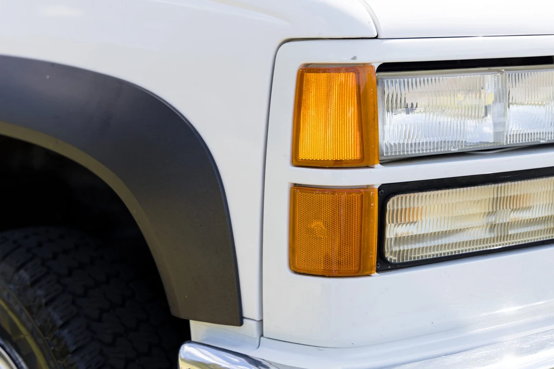 1997 GMC Sierra 1st Gen - Image 20 of 31