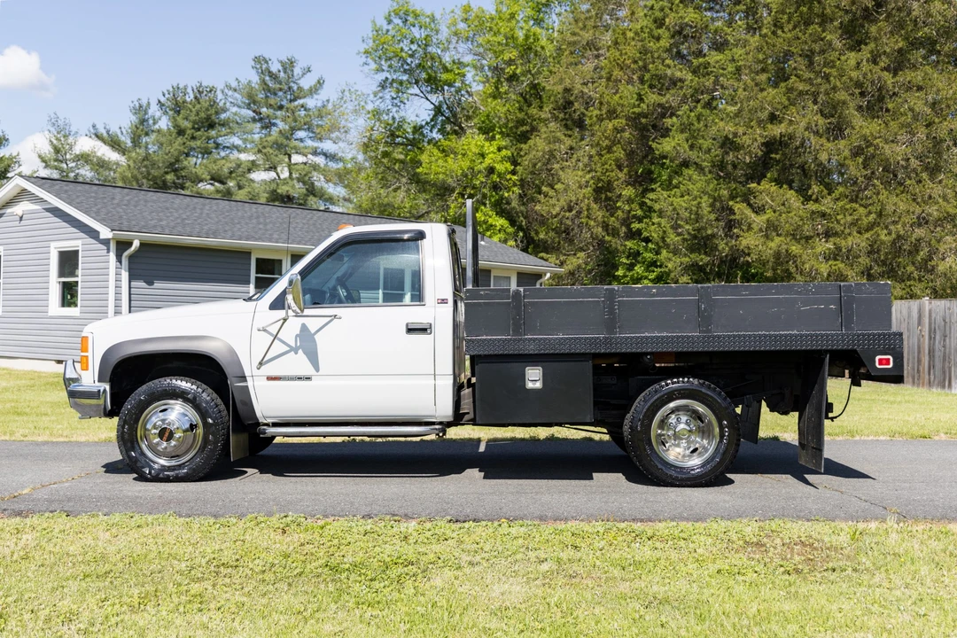 1997 GMC Sierra 1st Gen - Image 5 of 31