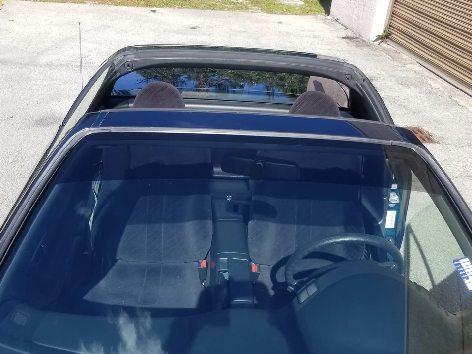 1997 Honda Del Sol - Image 14 of 31