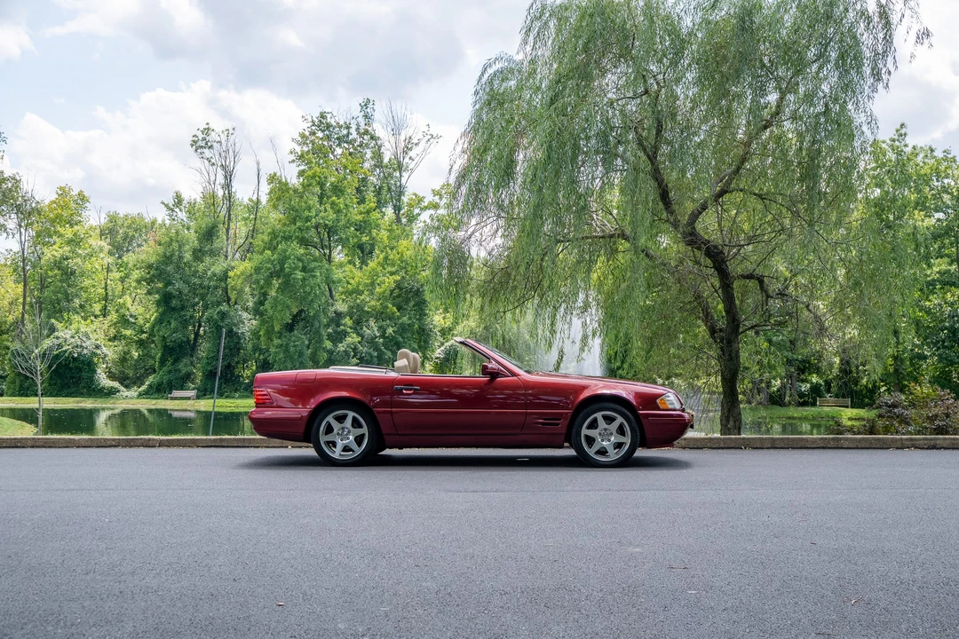 1997 Mercedes-Benz R129 SL-Class - Image 13 of 31