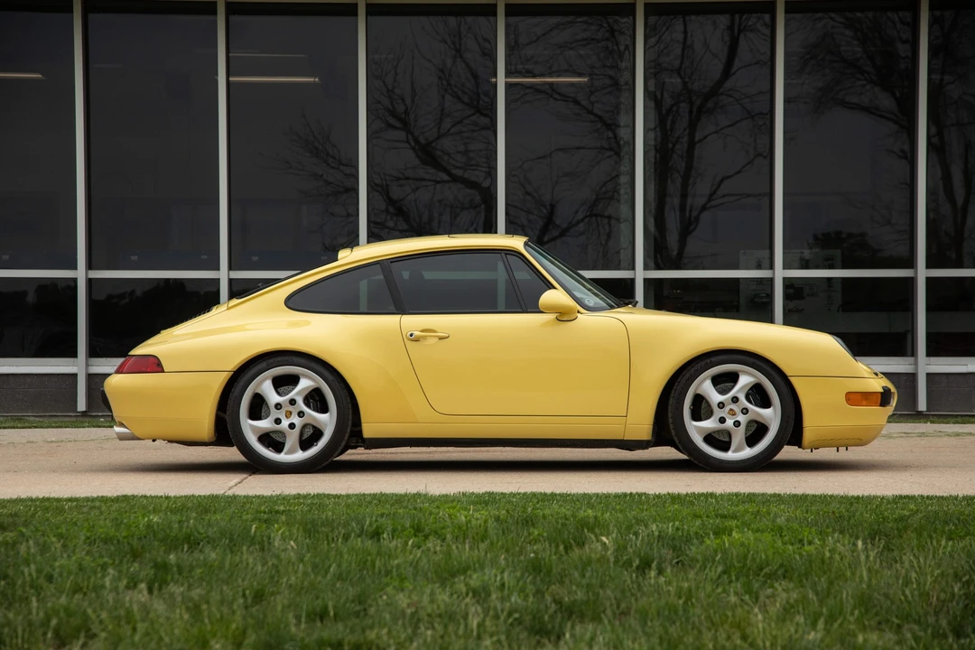 1997 Porsche 993 Carrera - Image 6 of 31