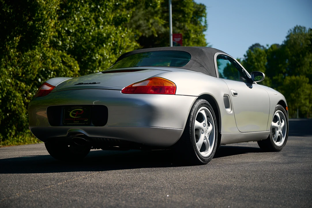1997 Porsche 986 Boxster - Image 25 of 31